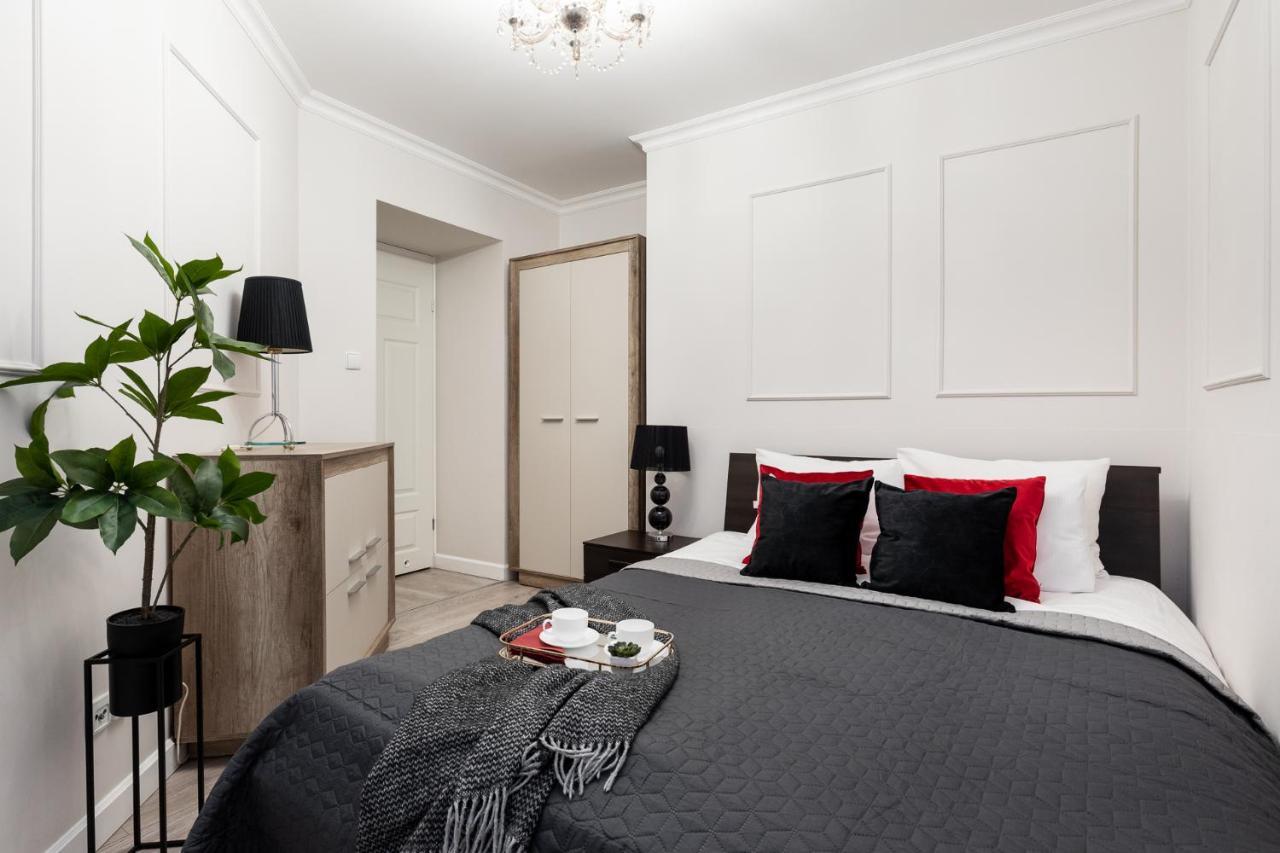 Апартаменты Luxe Living Boutique Pilsudskiego 11 Краков Экстерьер фото